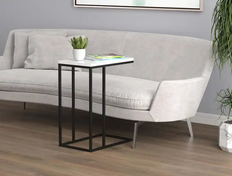 19 C-Shaped Marble Black Metal End Table With Metal Frame - Multicolour